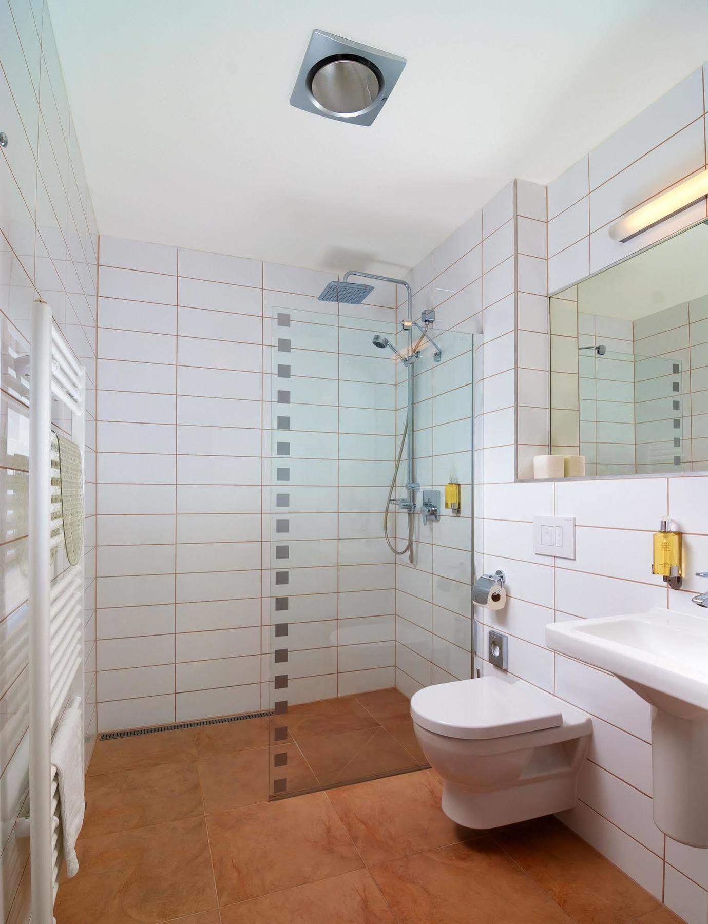 Hotel Malta Κάρλοβι Βάρι Εξωτερικό φωτογραφία